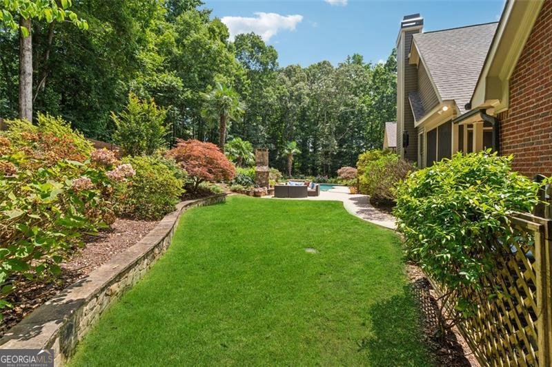 4850 BOULDER STONE Way Auburn - 23