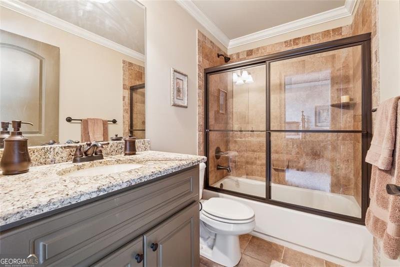 4850 BOULDER STONE Way Auburn - 4