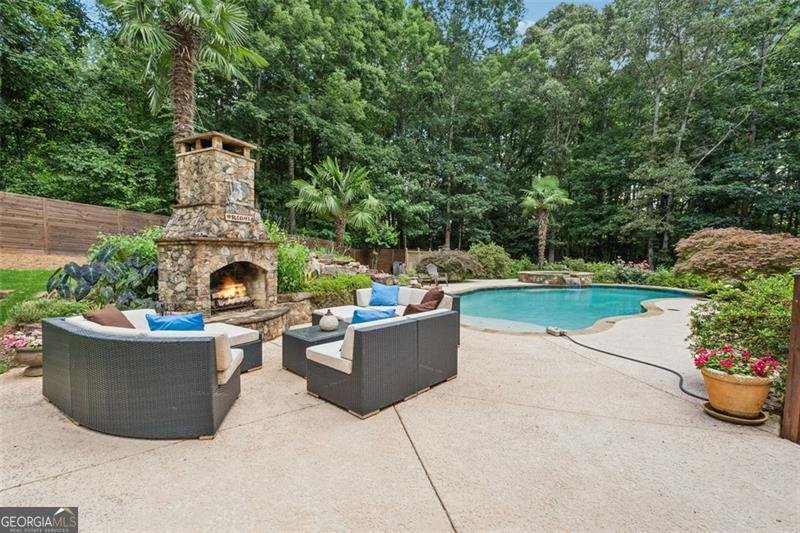 4850 BOULDER STONE Way Auburn - 48