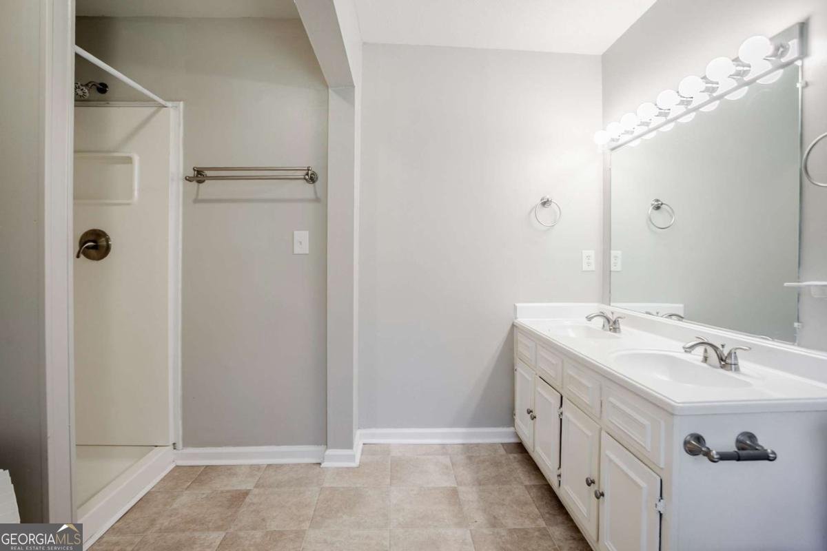 3305 Lakeland Road Gainesville - 23