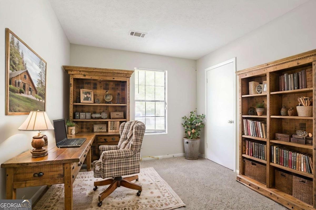 914 Hemingway Road Stone Mountain - 4