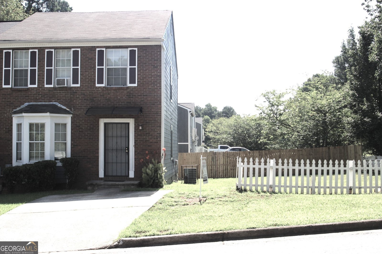 2116 Charter Lane Lithonia - 1