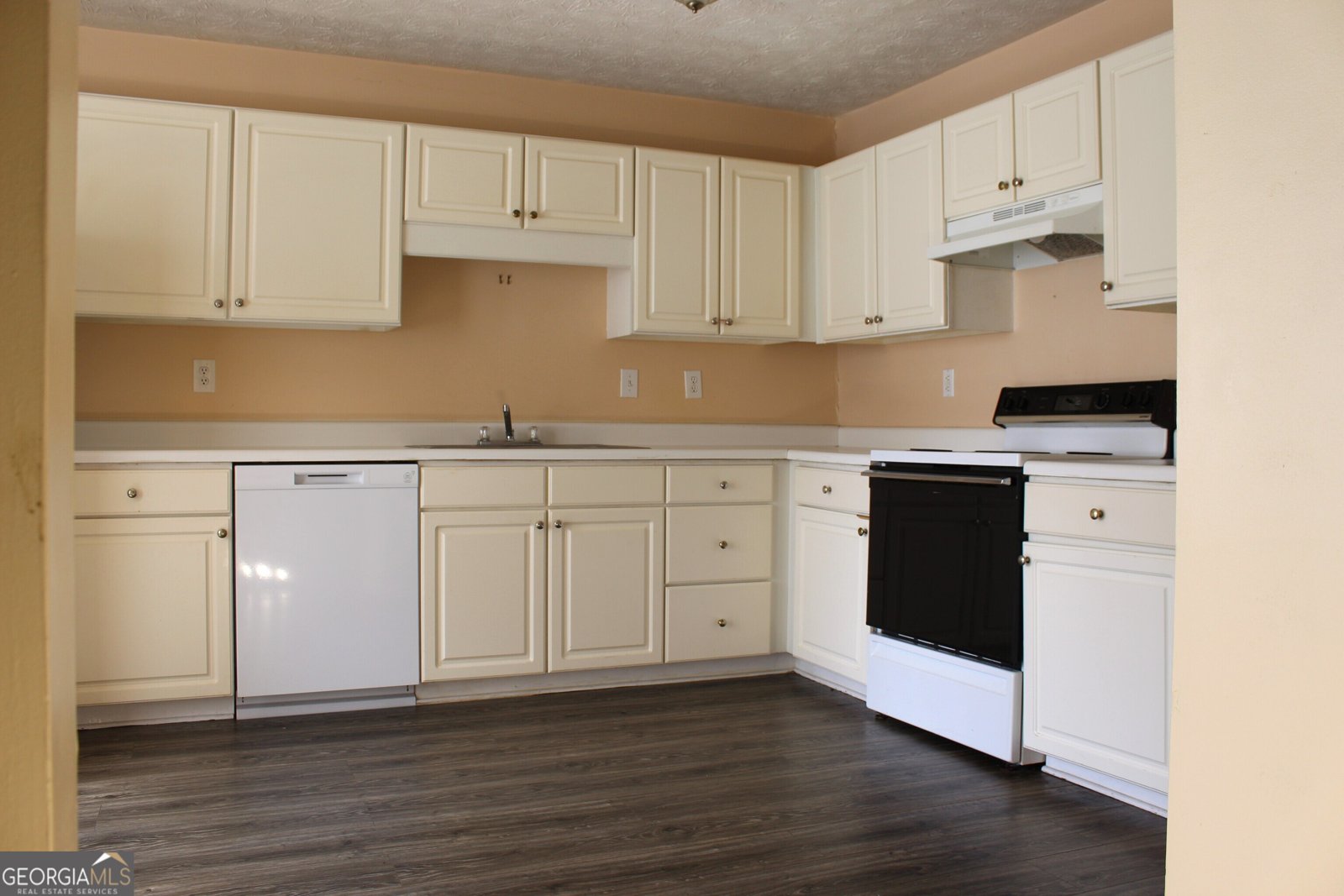 2116 Charter Lane Lithonia - 2