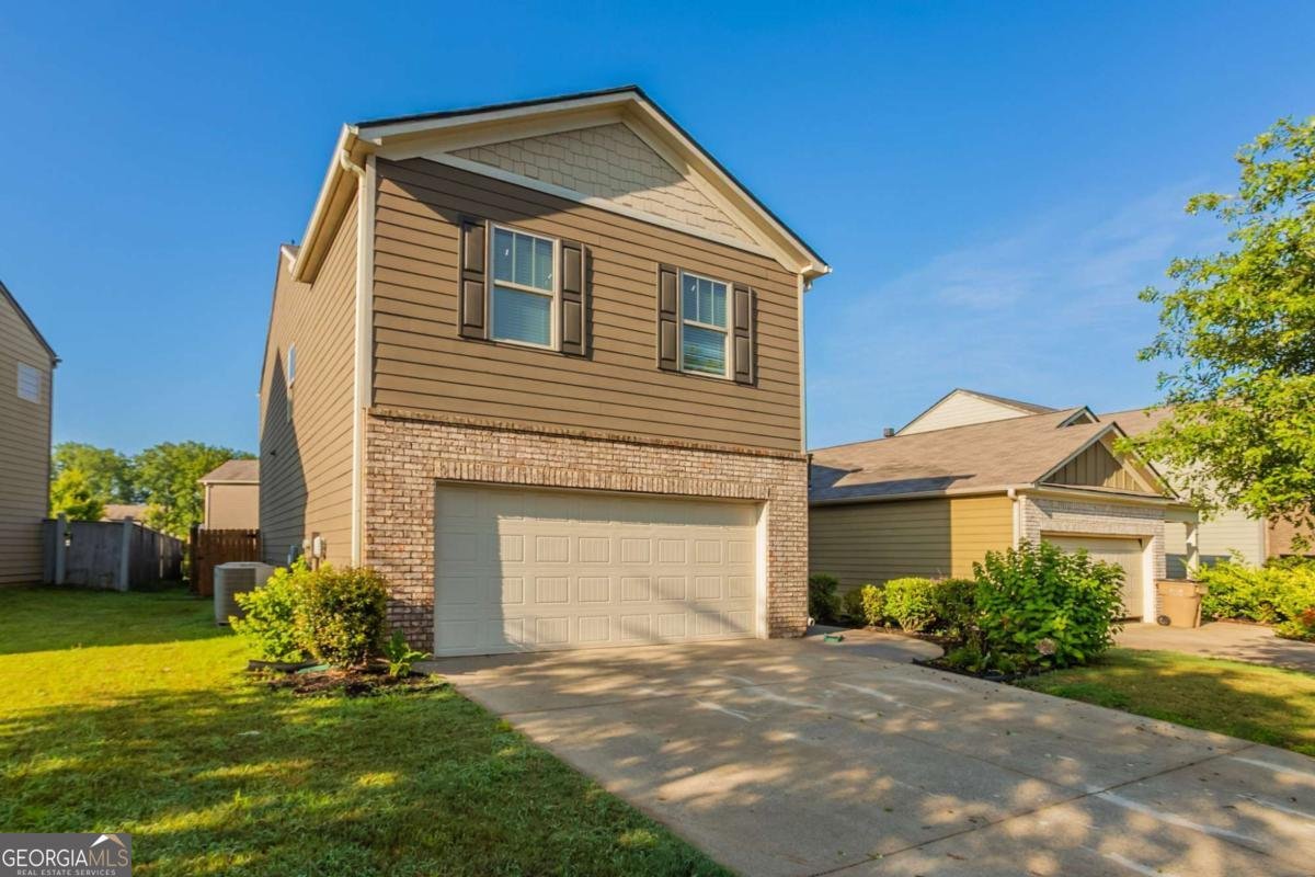 310 Ivey Hollow Circle Dawsonville - 1