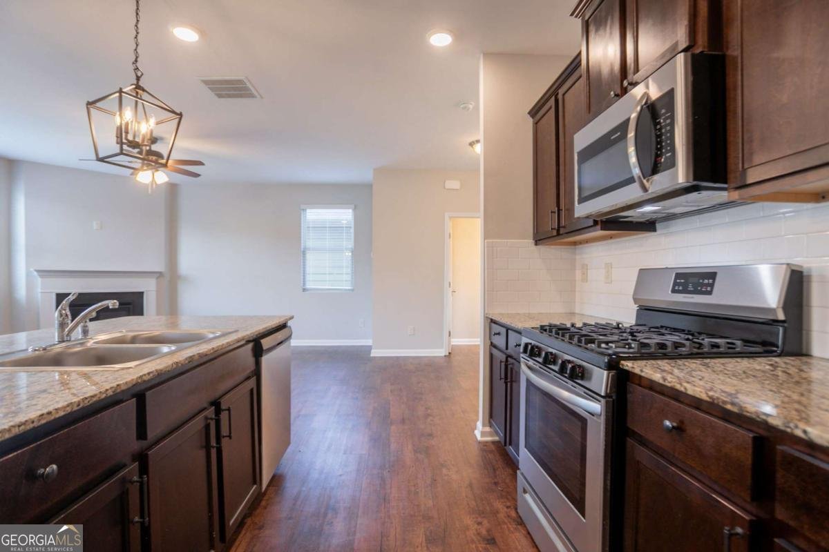 310 Ivey Hollow Circle Dawsonville - 17