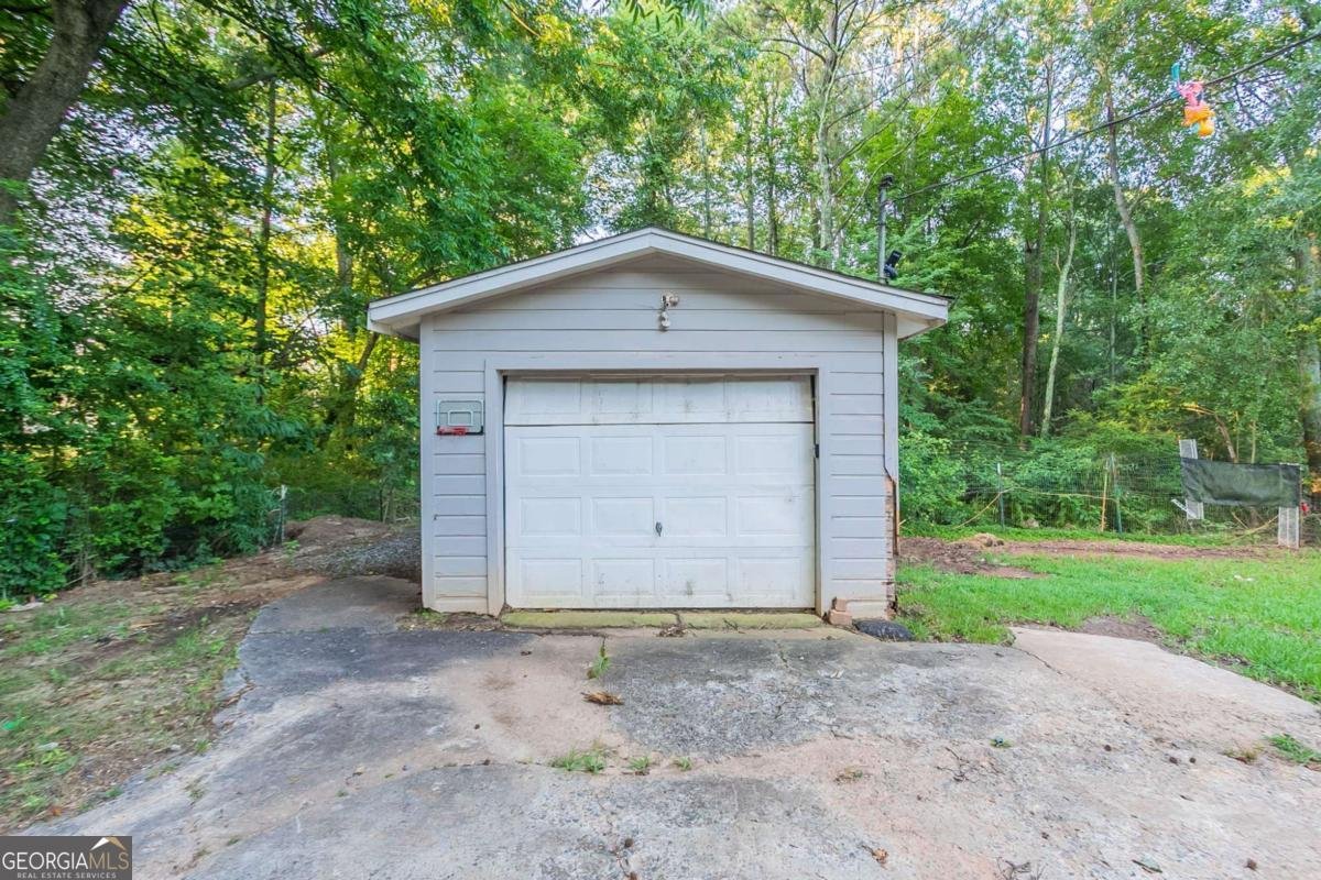 310 Samaritan Drive Cumming - 29