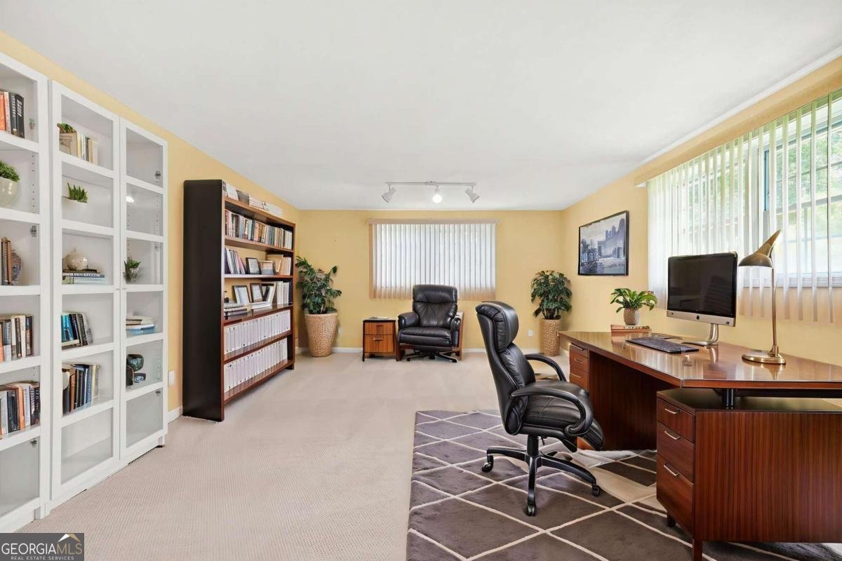 2864 Saint Andrews Way Marietta - 29