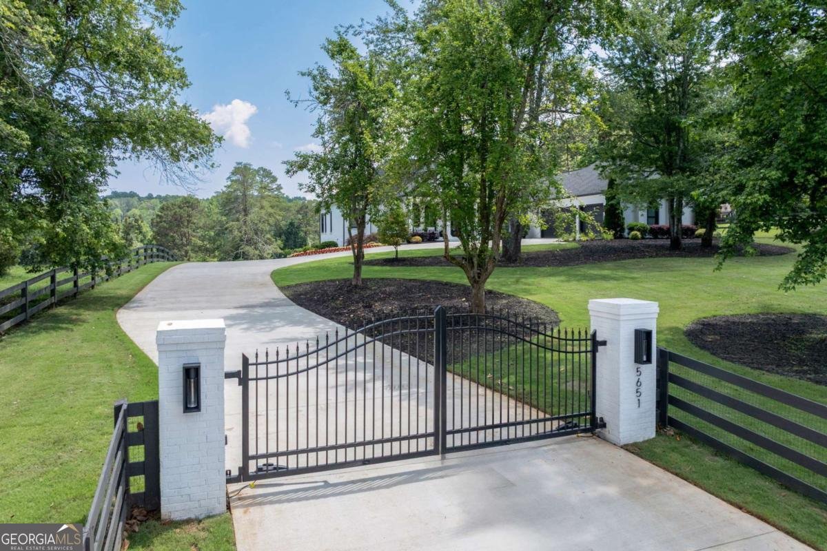 5651 Old Wilkie Road Gainesville - 26