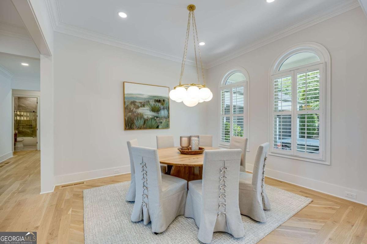5651 Old Wilkie Road Gainesville - 33