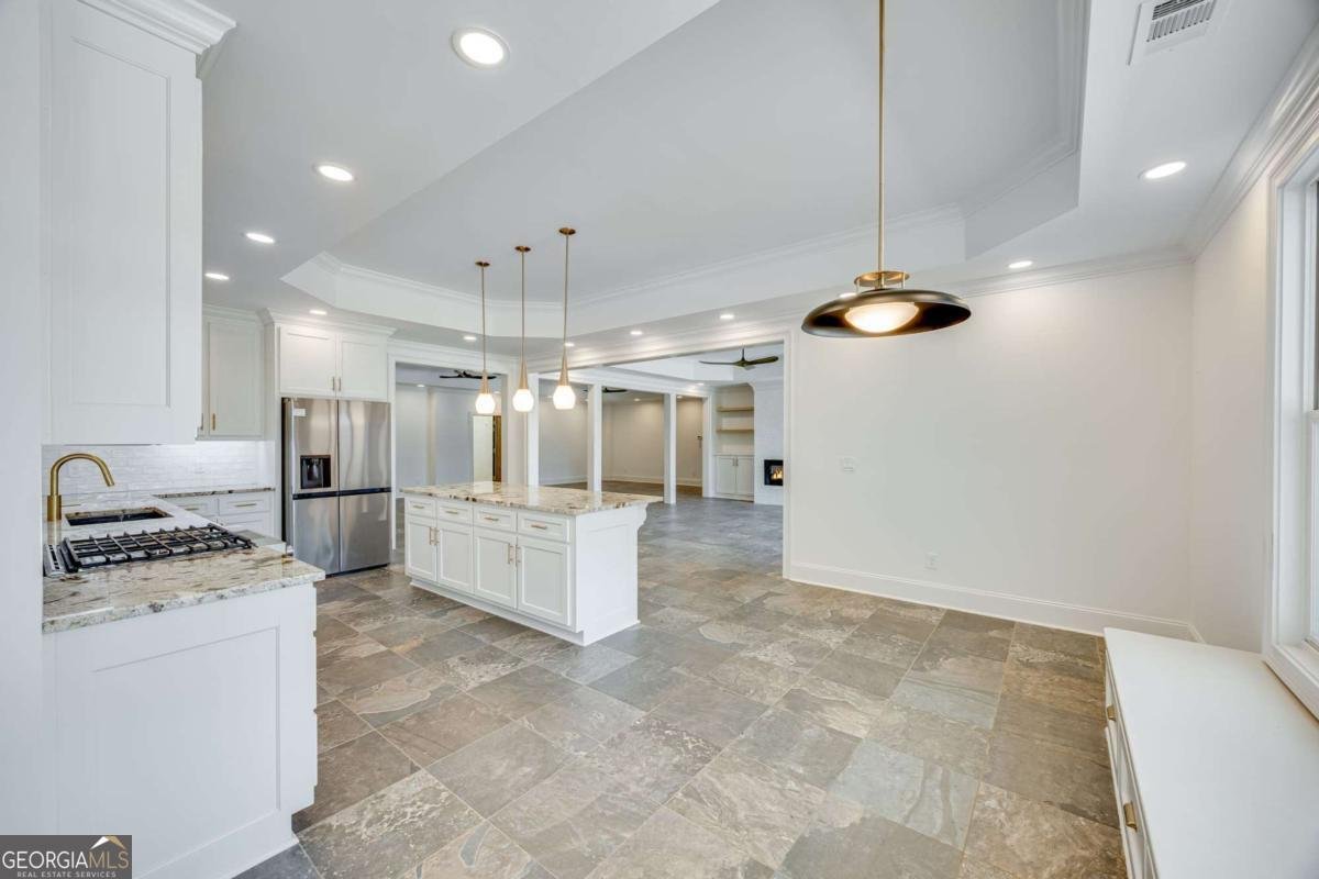 5651 Old Wilkie Road Gainesville - 75