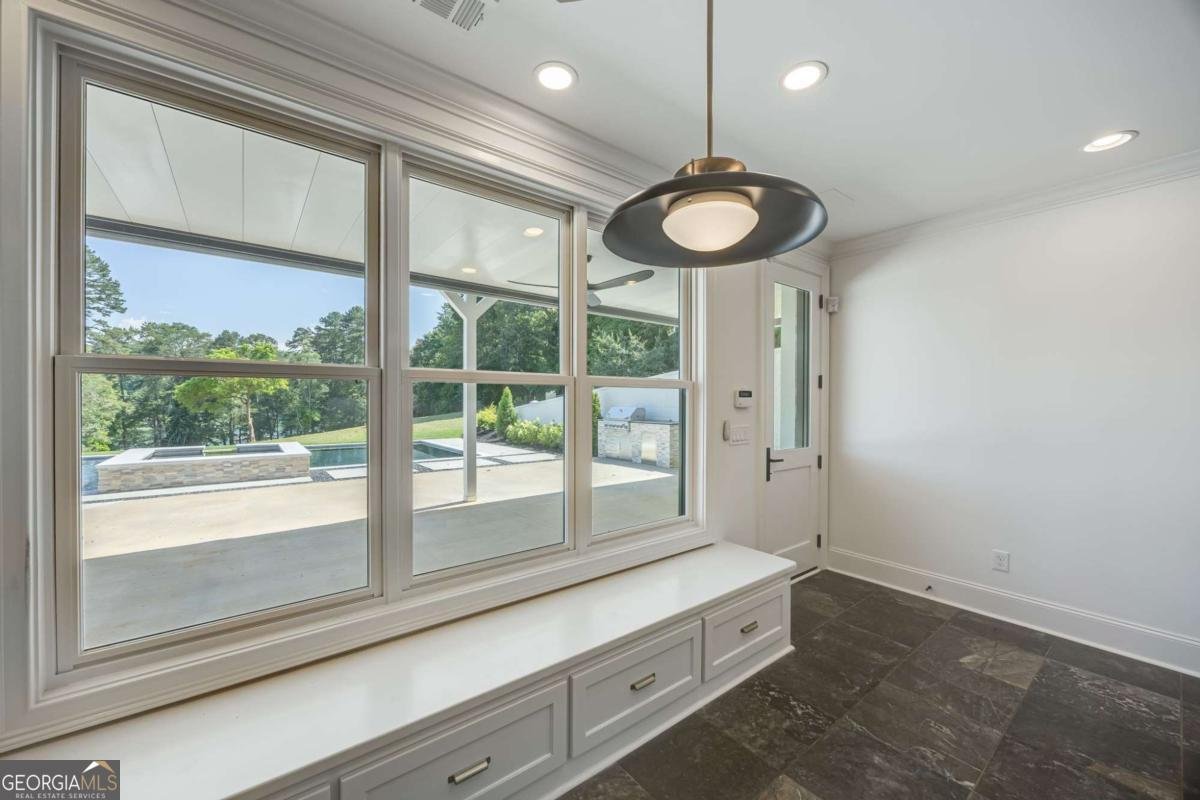 5651 Old Wilkie Road Gainesville - 78
