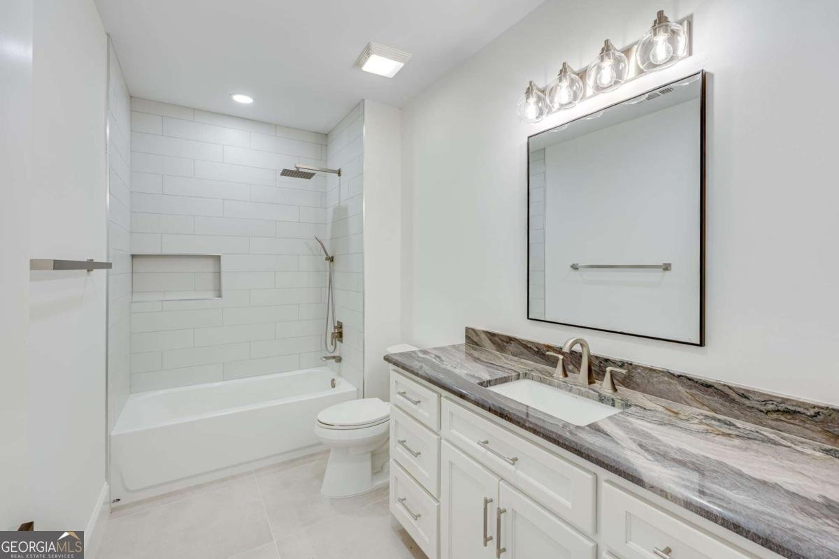5651 Old Wilkie Road Gainesville - 87