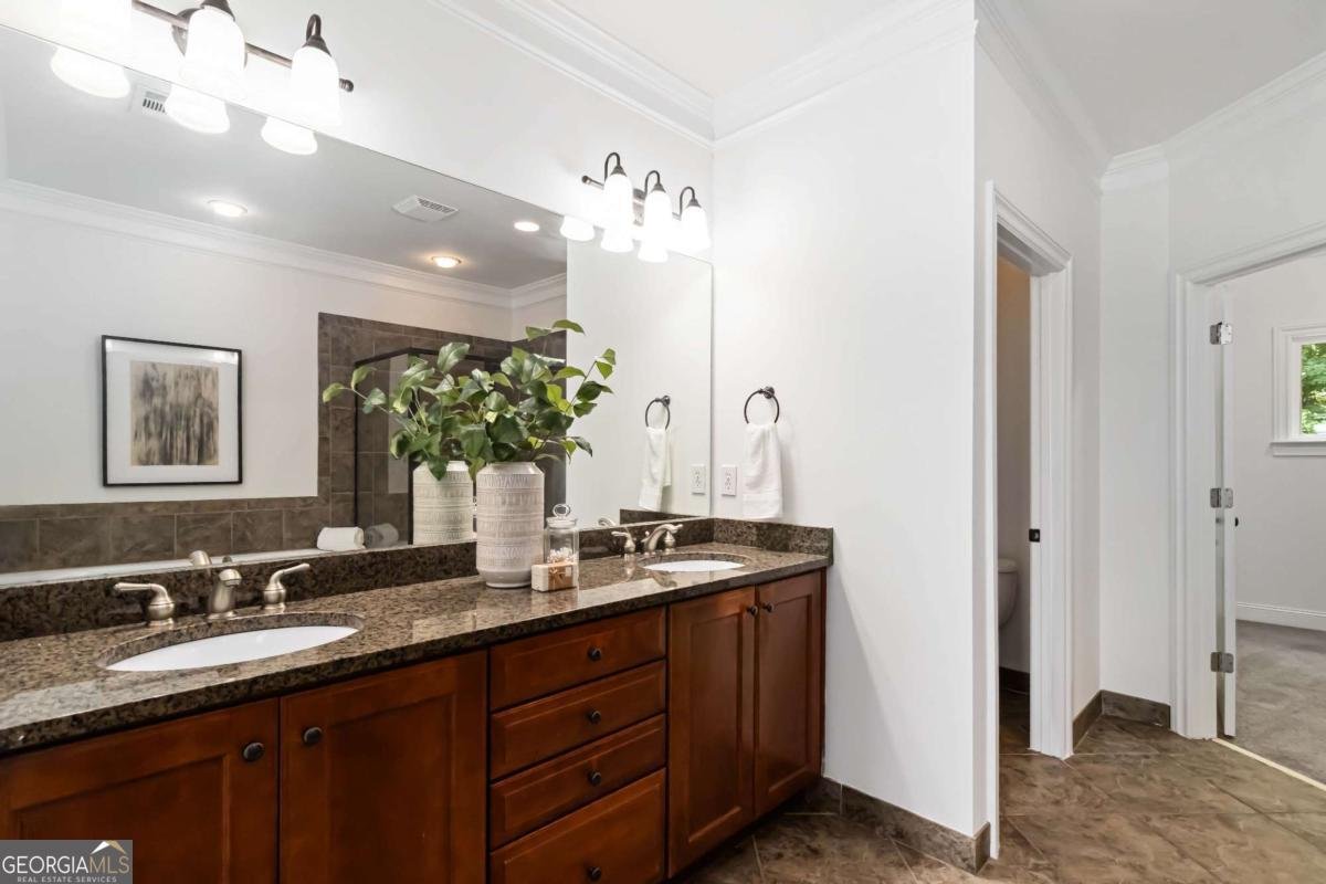 1648 Gilstrap Lane Atlanta - 12