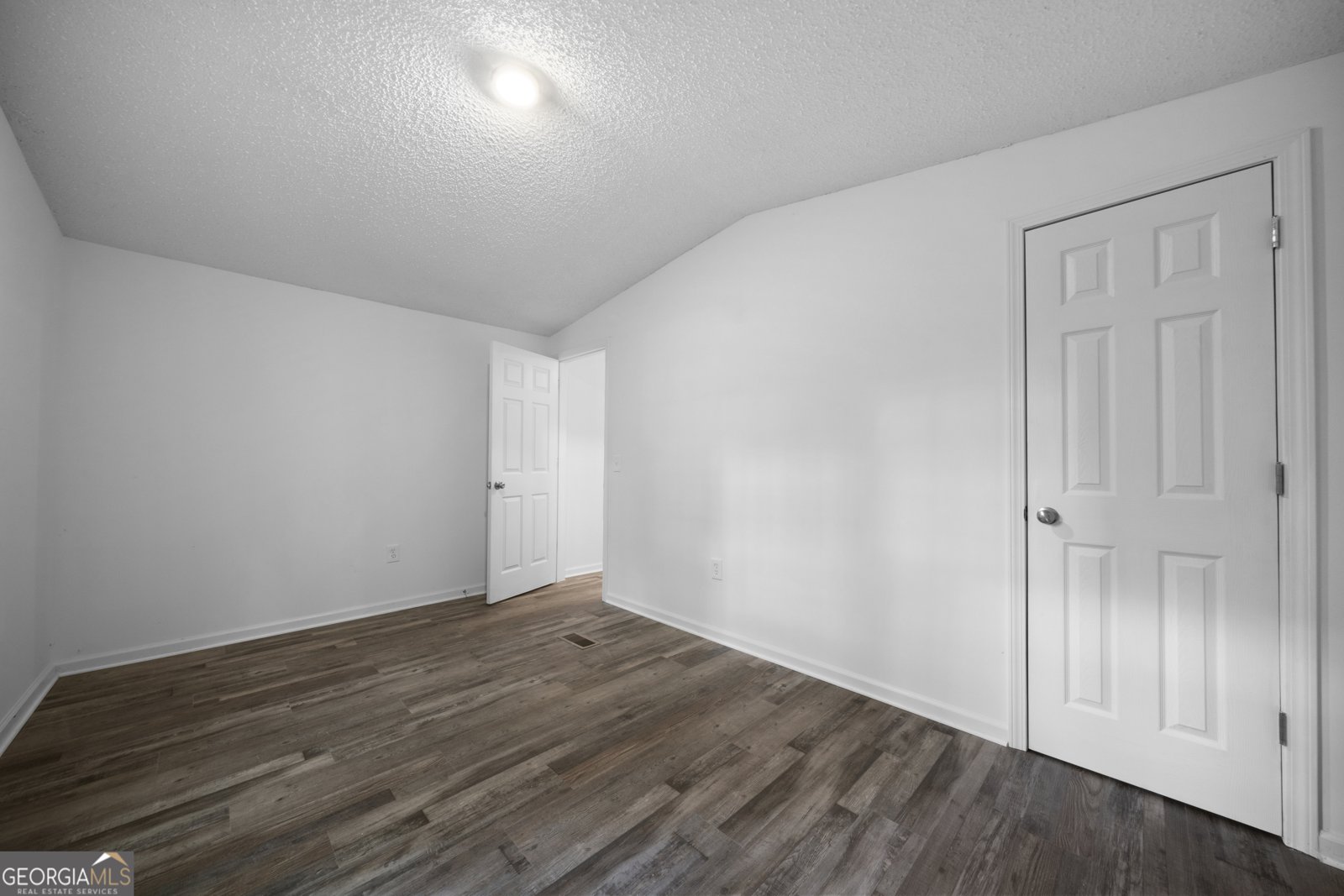 68 Wagon Trail Circle Dallas - 16