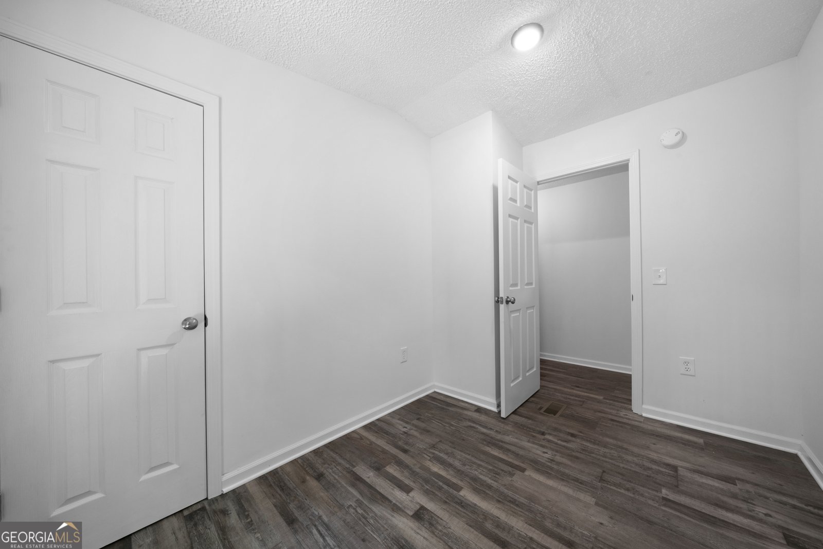 68 Wagon Trail Circle Dallas - 19