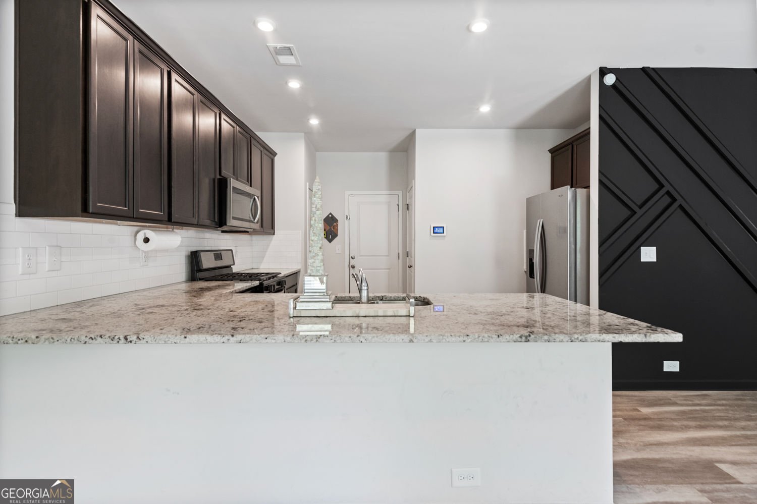 3948 Lake Manor Way Atlanta - 10