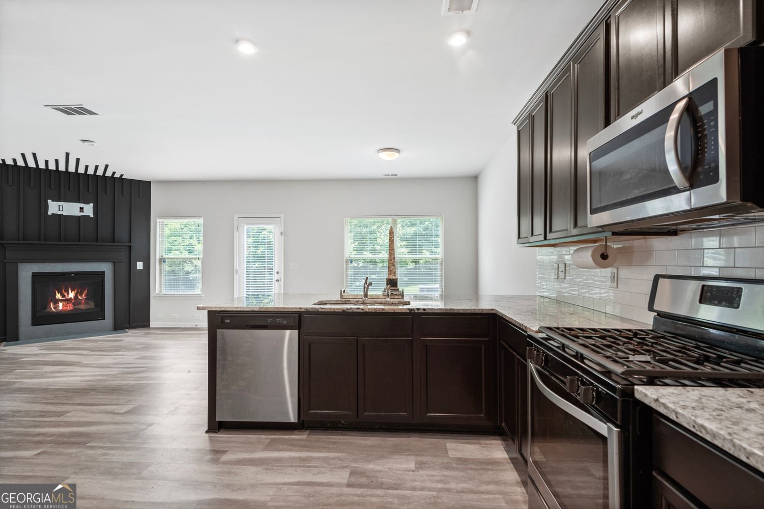 3948 Lake Manor Way Atlanta - 8