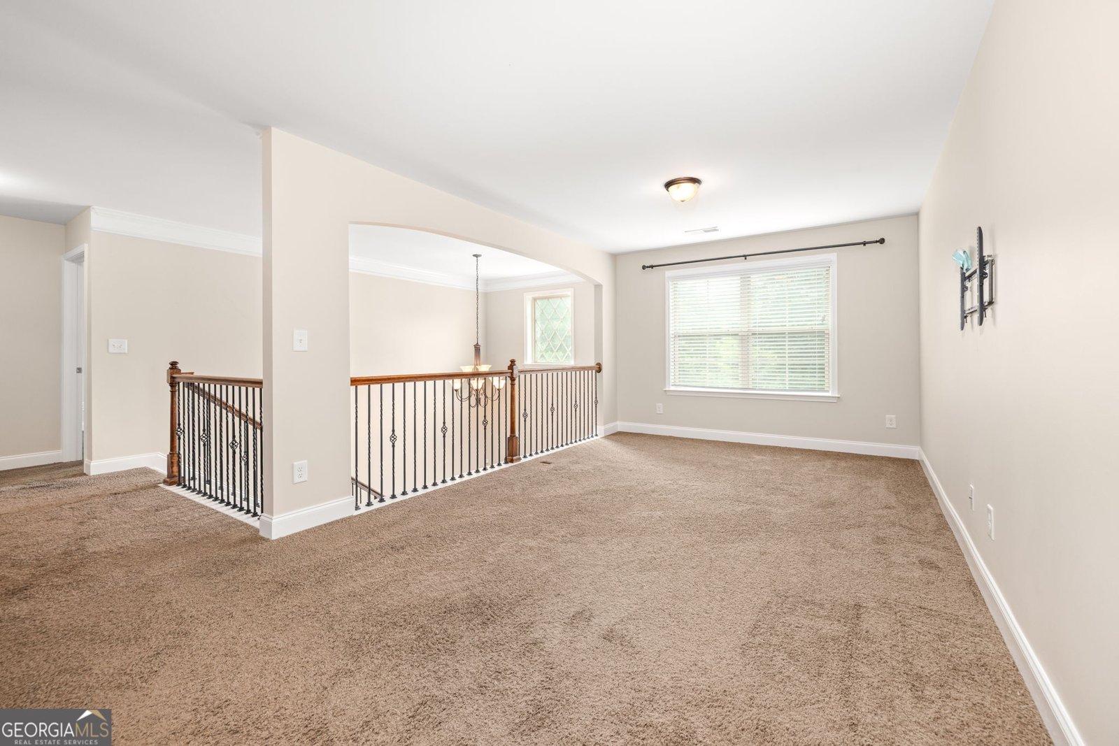 3950 Hunter's Walk Way Cumming - 1