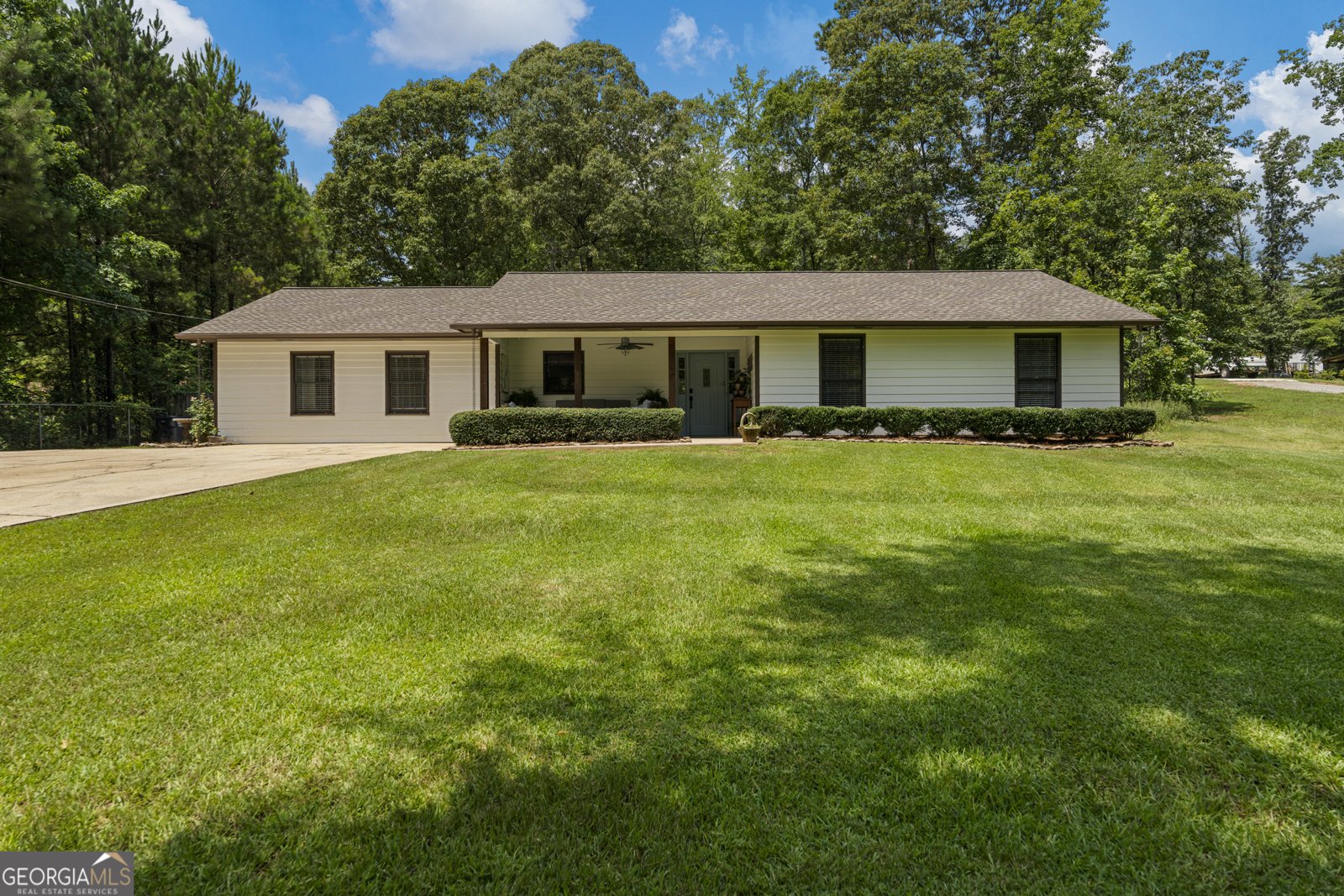 554 Waterview Drive Lagrange - 1