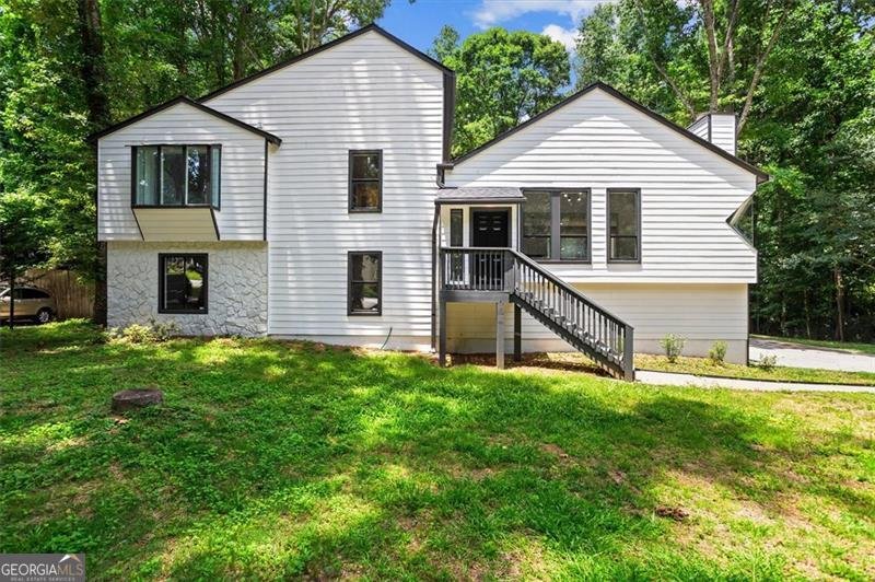5017 TANAGA Stone Mountain - 1