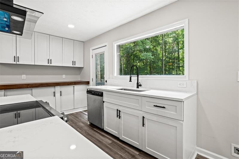 5017 TANAGA Stone Mountain - 17