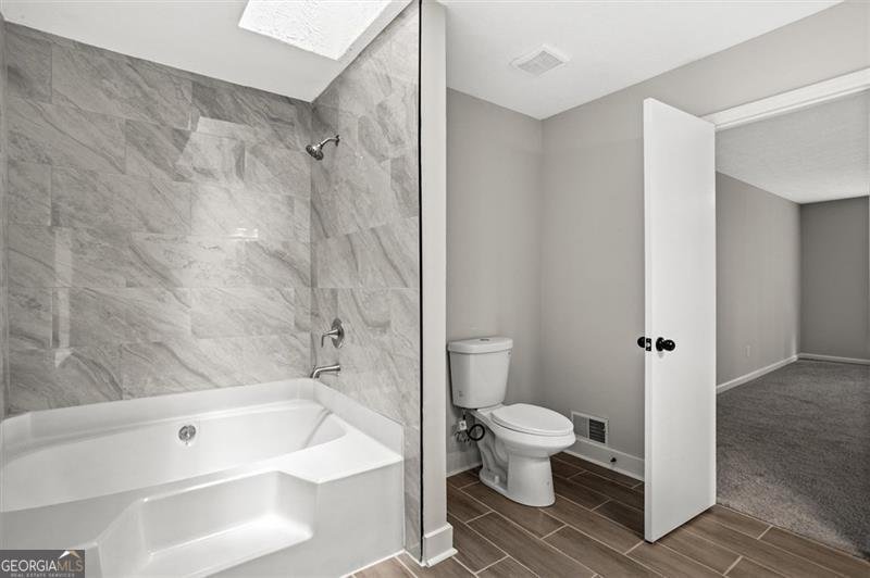 5017 TANAGA Stone Mountain - 35