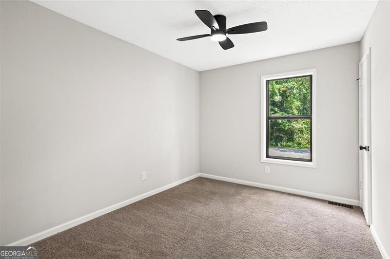 5017 TANAGA Stone Mountain - 38