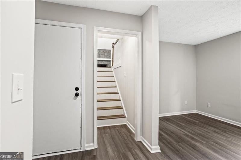 5017 TANAGA Stone Mountain - 41