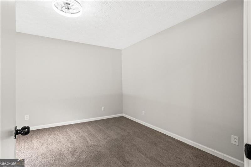 5017 TANAGA Stone Mountain - 44