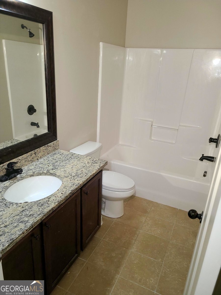 990 Mulberry Bay Drive Dacula - 16
