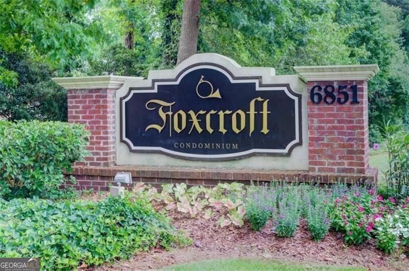 6851 Roswell Road Atlanta - 1