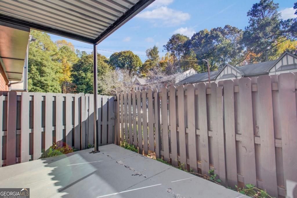 6851 Roswell Road Atlanta - 13