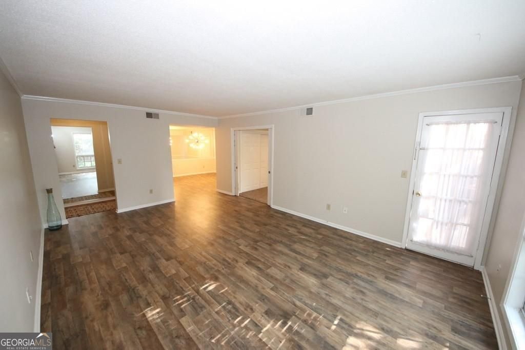 6851 Roswell Road Atlanta - 6