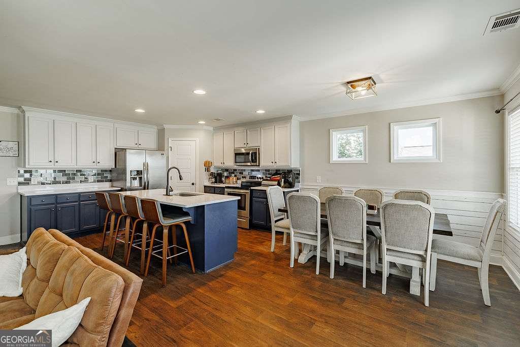 1155 Foster Road Statham - 17