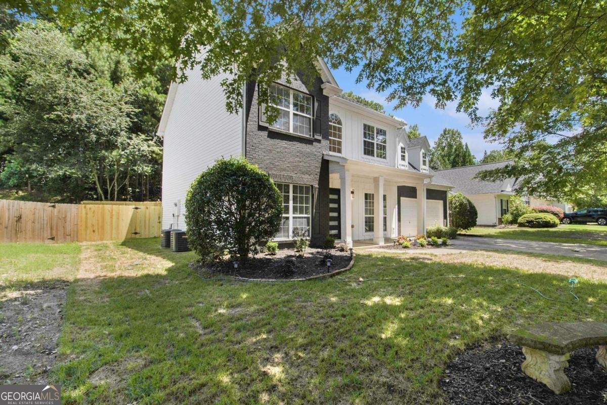 5259 Leecroft Drive Buford - 2