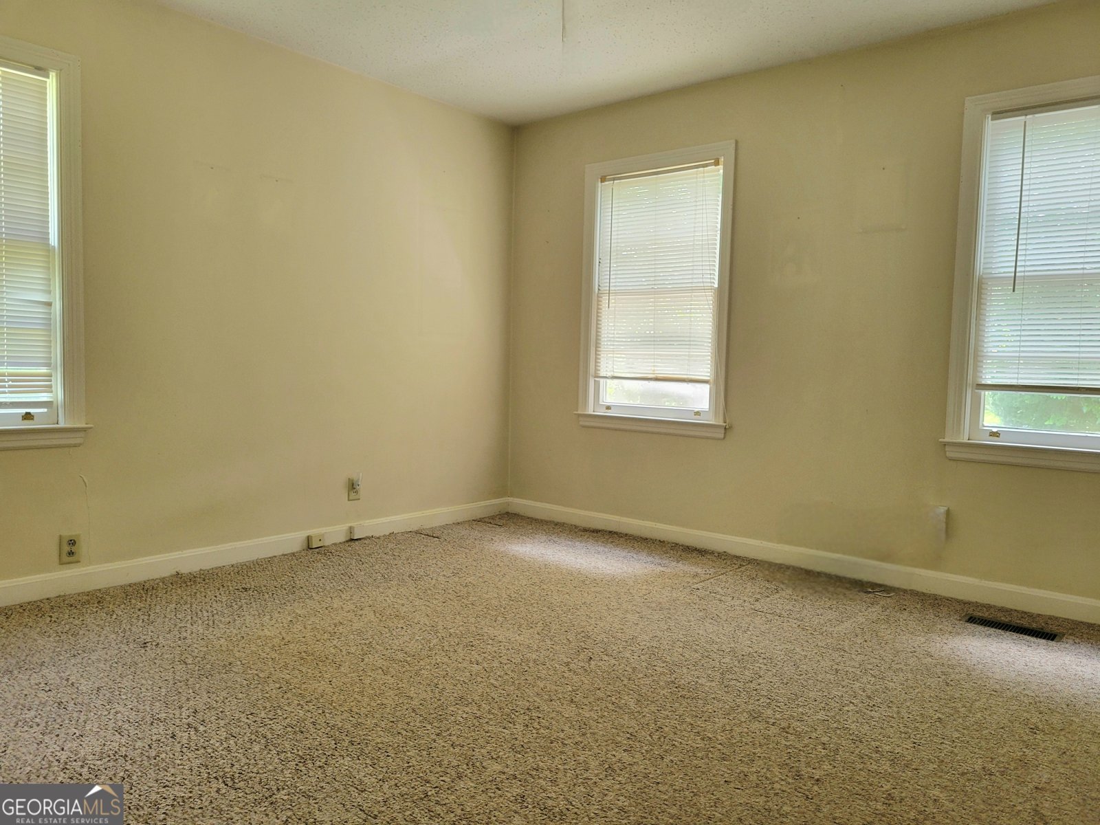 612 Terrace Street Griffin - 9