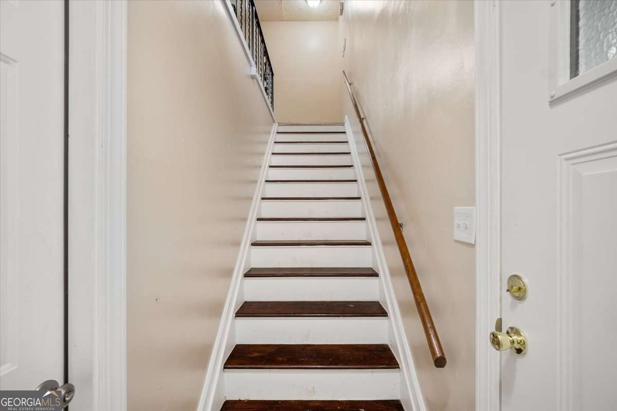 1315 Old Coach Road Marietta - 1