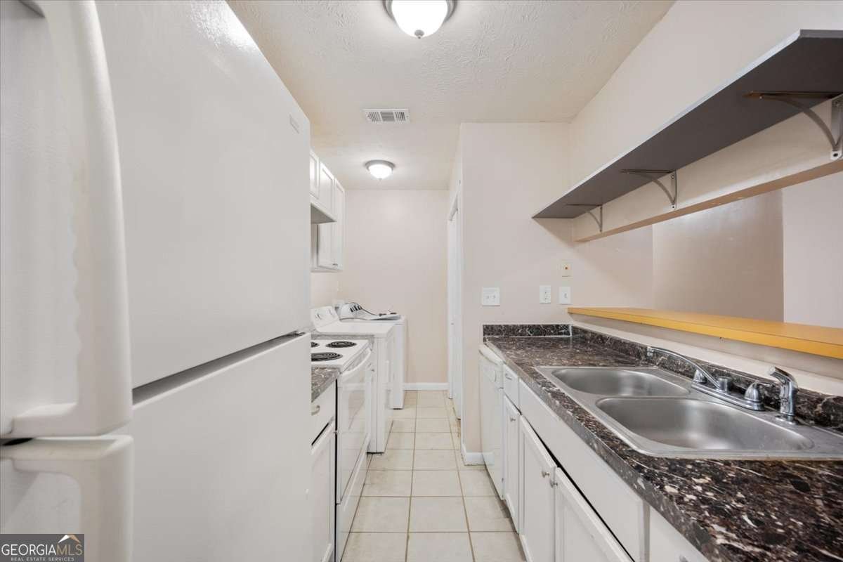 1315 Old Coach Road Marietta - 10