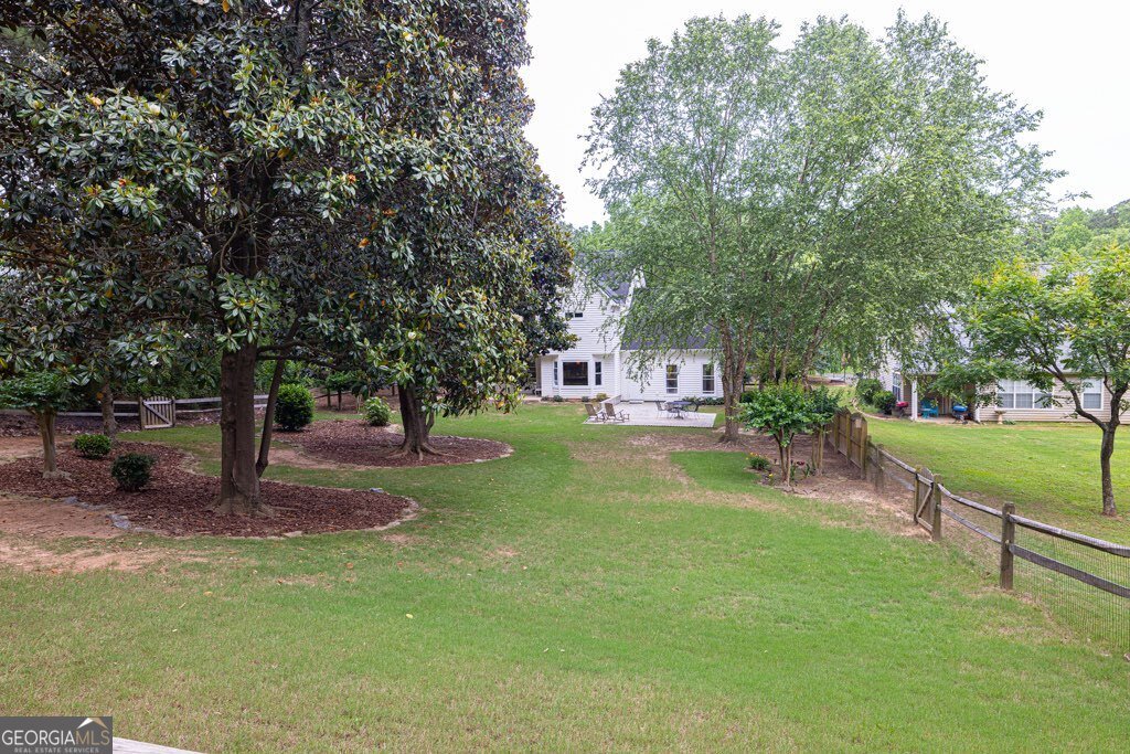 2101 Emerald Drive Loganville - 45