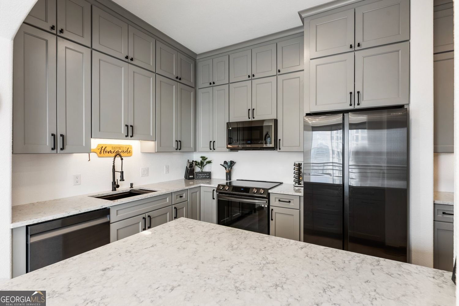 3445 Stratford Road Atlanta - 23