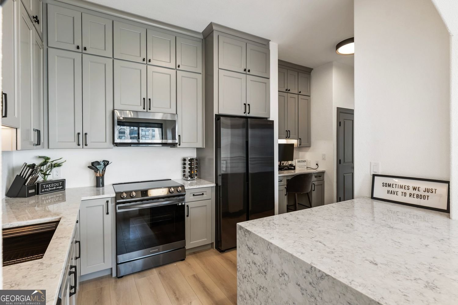 3445 Stratford Road Atlanta - 24