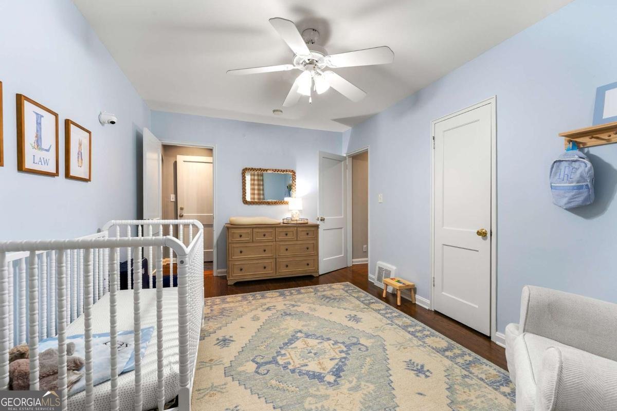 1329 University Drive Atlanta - 16