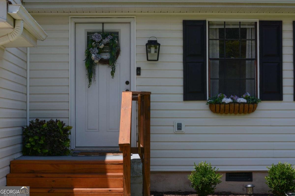 1024 WASHINGTON Avenue Woodstock - 11