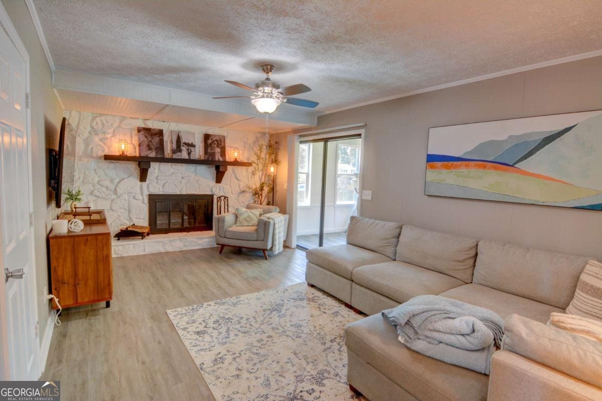 1024 WASHINGTON Avenue Woodstock - 23