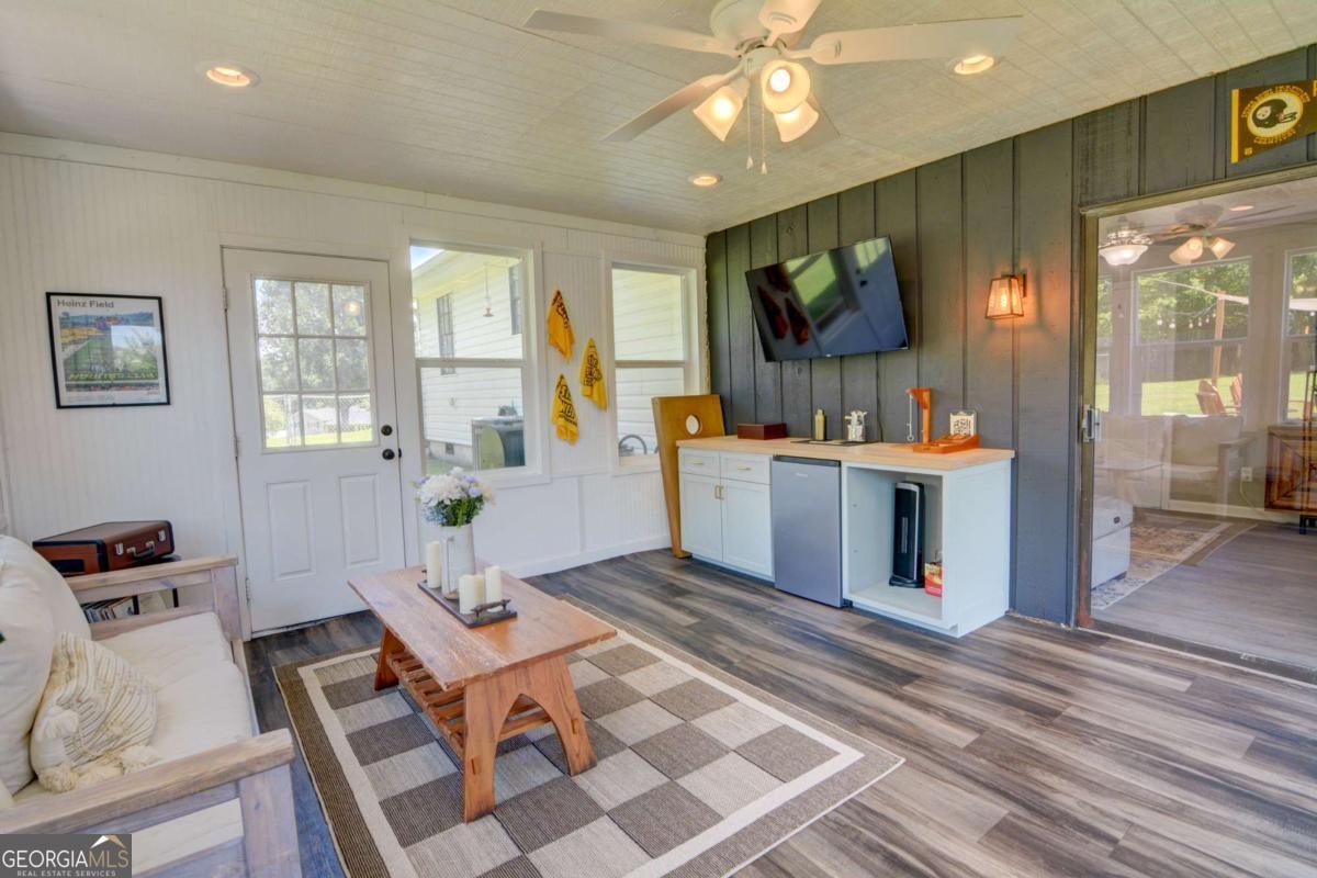 1024 WASHINGTON Avenue Woodstock - 27