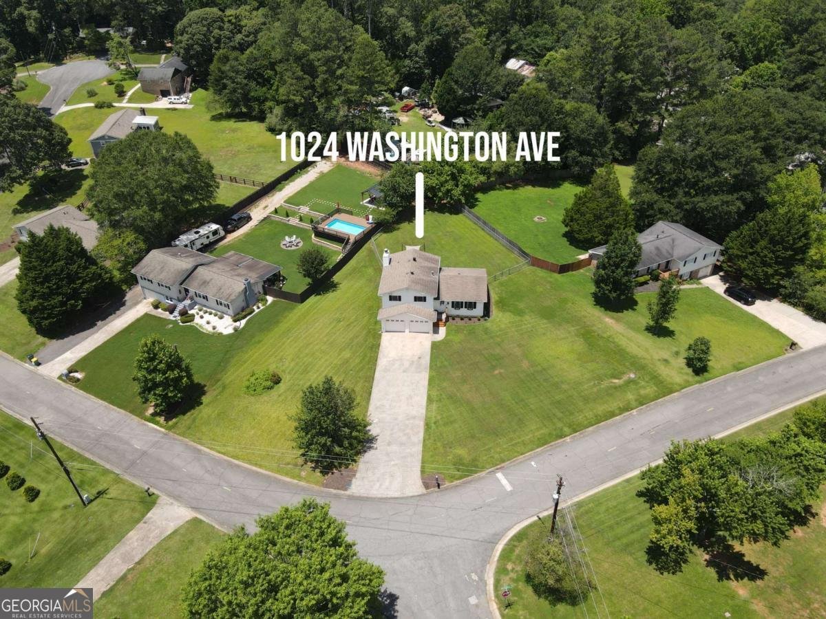 1024 WASHINGTON Avenue Woodstock - 3