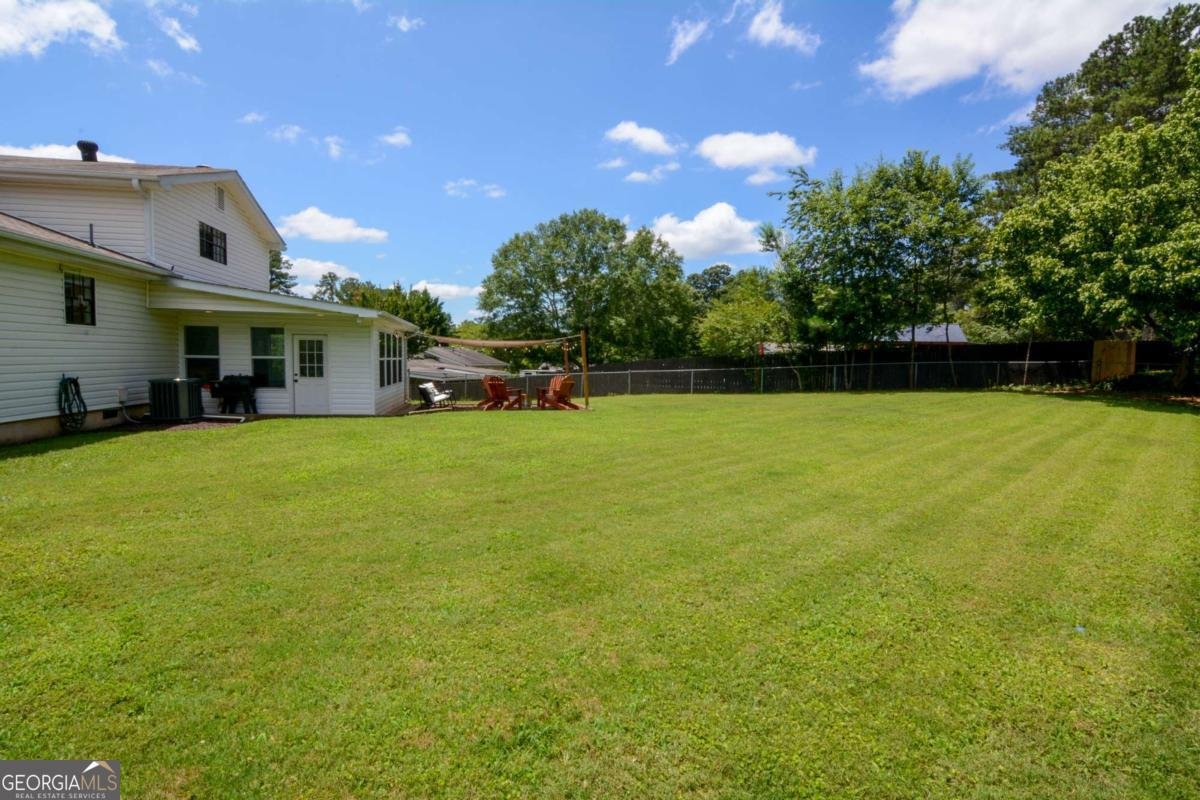 1024 WASHINGTON Avenue Woodstock - 44