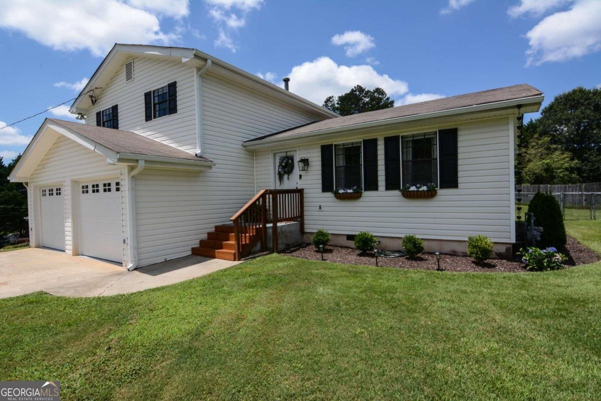 1024 WASHINGTON Avenue Woodstock - 5