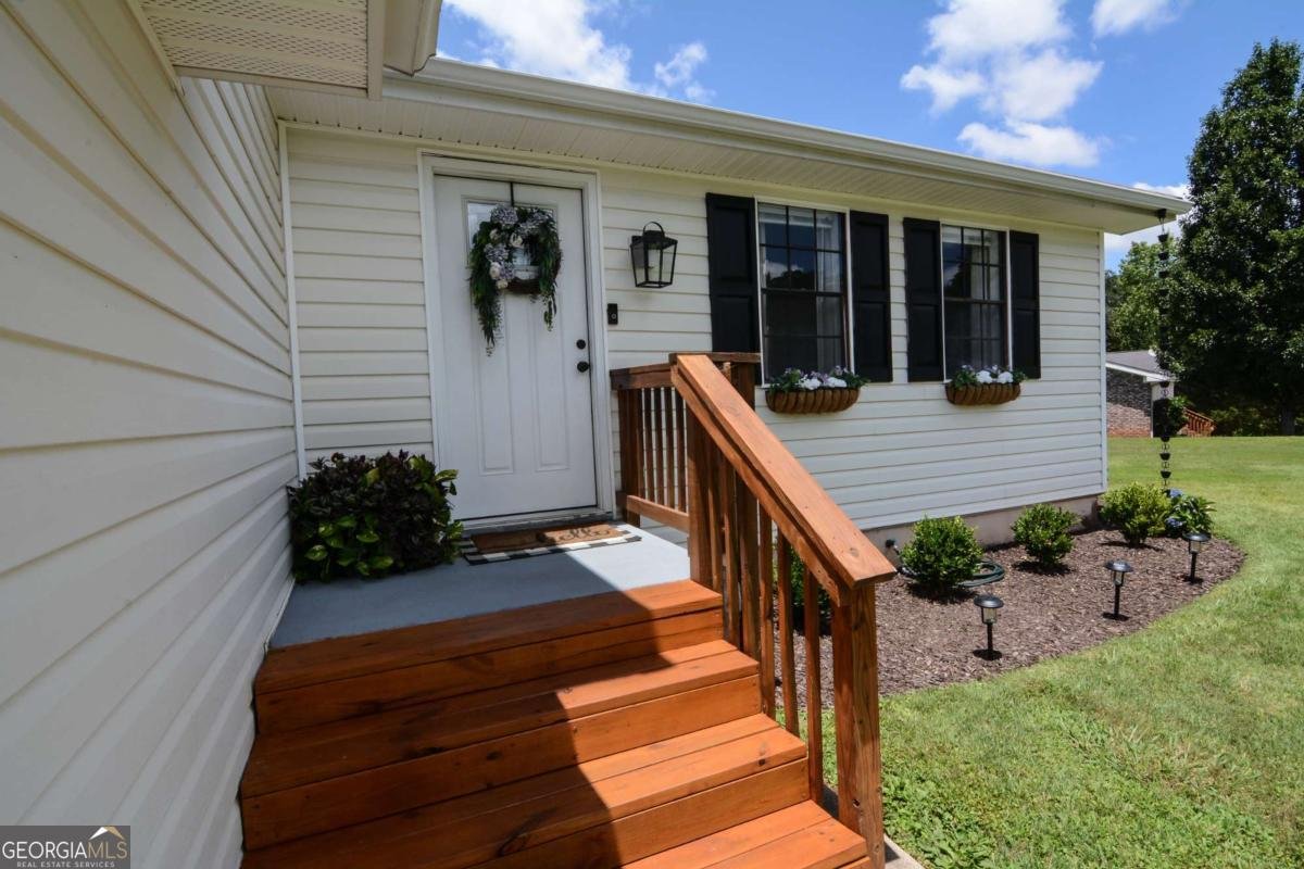 1024 WASHINGTON Avenue Woodstock - 9
