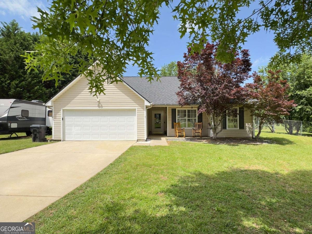 105 Carols Lane Locust Grove - 1